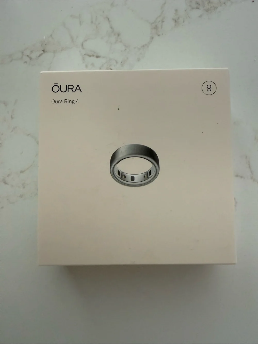 Oura Ring 4 Silver Smart Wearable (Size 9)